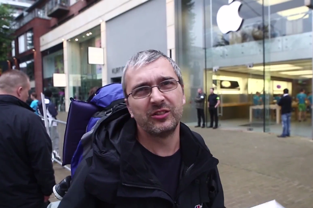 Husband queues for iPhone 6 for 44 hours to save his marriage